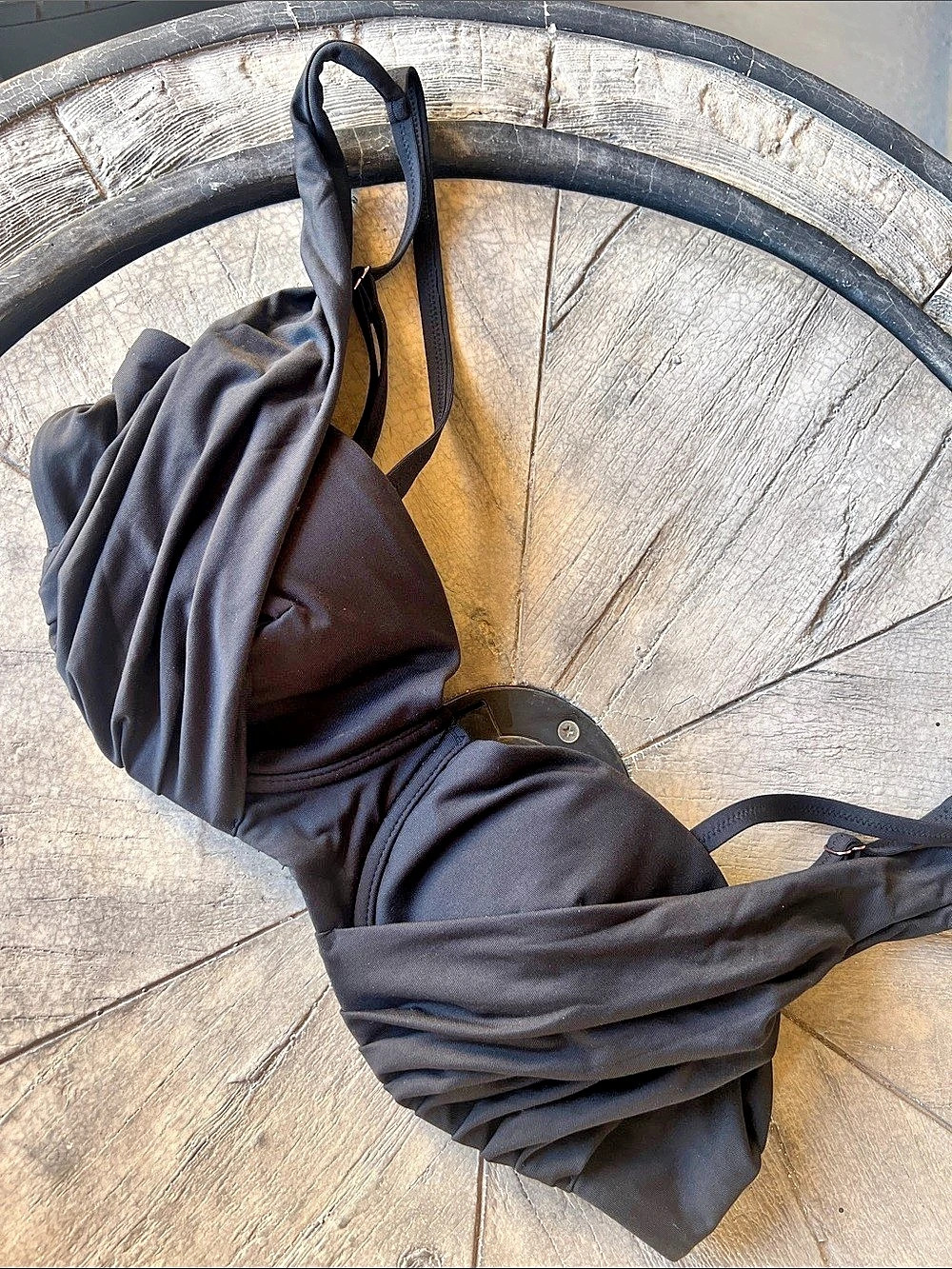 Calia Ruched Bikini Top in Black Size 36C stunning top great style